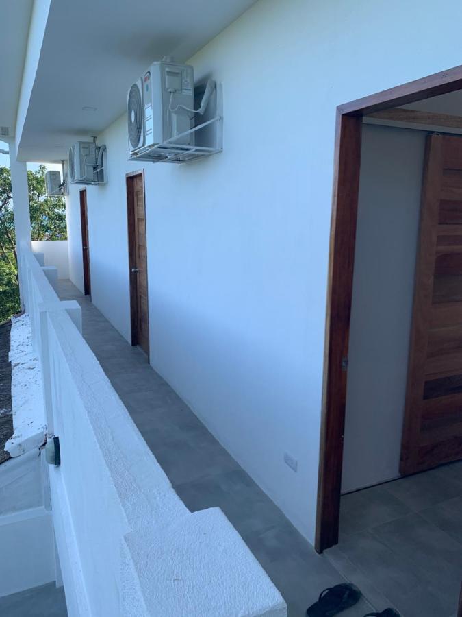 Crown Malapascua Hotel Exterior photo